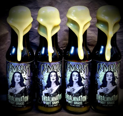 XXX Embalmination - Vampira Resin Sealed Limited Edition Bottle - XXX Embalmination - Vampira Resin Sealed Limited Edition Bottle - Hellfire Hot Sauce